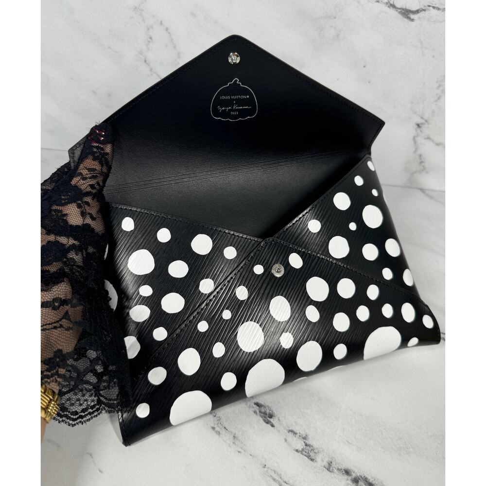 Louis Vuitton x Yayoi Kusama 2023 Infinity Dots Leather Kirigami Pochette Set - Picture 6 of 11